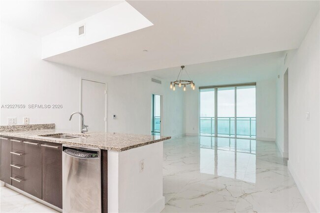 Photo - 951 Brickell Ave Unit 3706