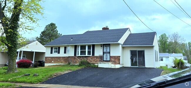 Building Photo - 10 Gristmill Ln Rental