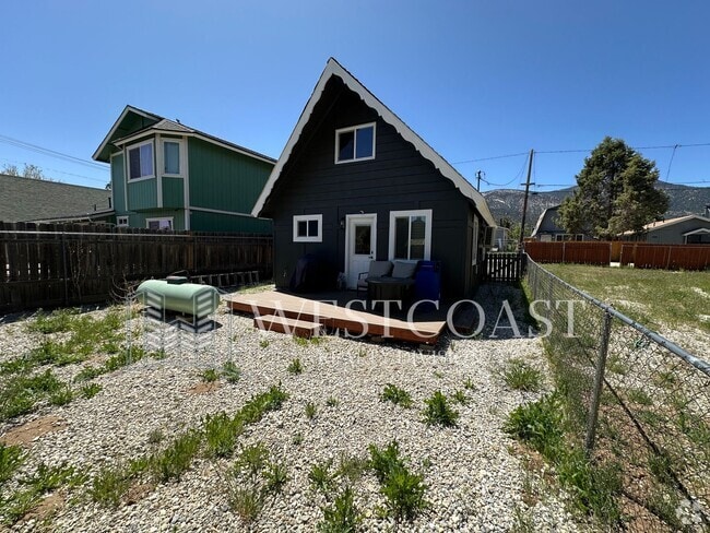 Building Photo - Charming Big Bear Retreat – Cozy 2-Bed Cab... Rental