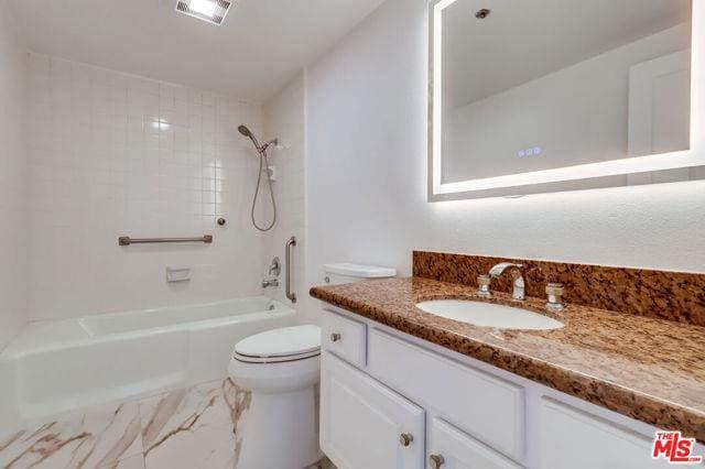 Photo - 230 S Catalina Ave Unidad 415