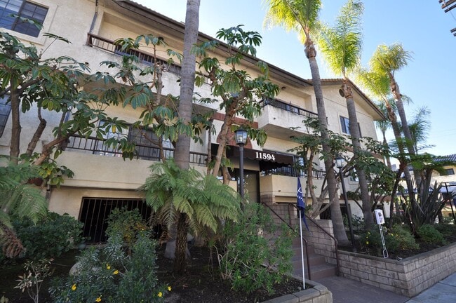 Photo - 11594 Moorpark St Apartment Unit 106