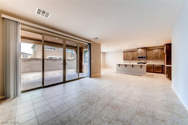 Photo - 2552 Sable Creek St