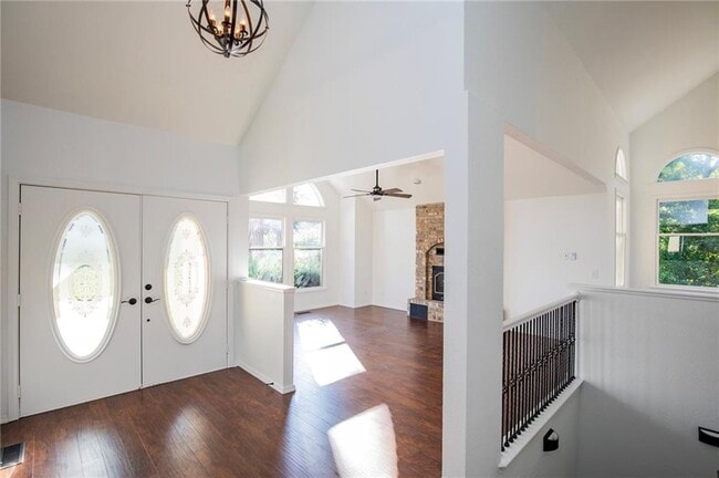 Photo - 8165 Old White River Rd