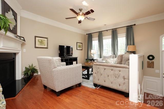 Photo - 1098 Drayton Ct