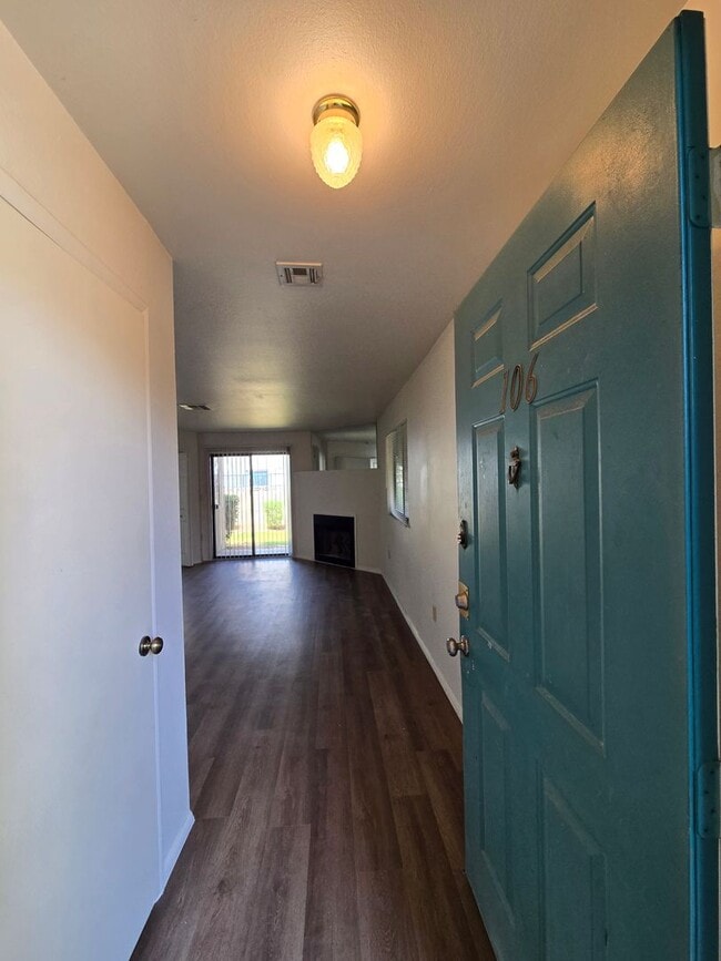 Photo - A Fabulous 2 Bedroom, 1 Bathroom Downstairs Unit.