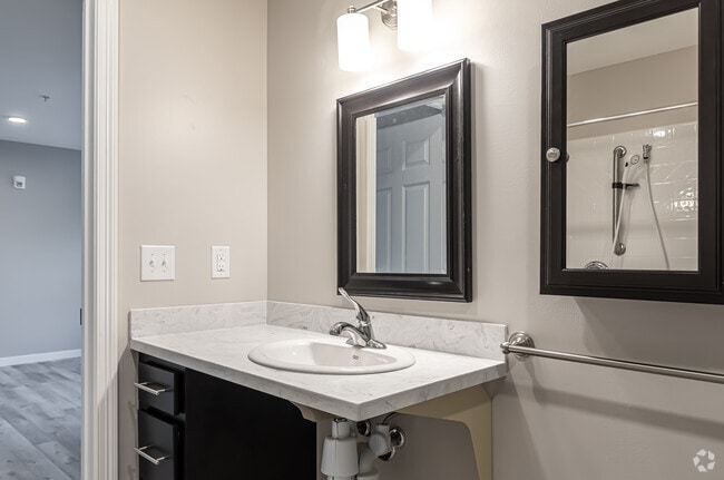 1BR, 1BA - Bathroom
