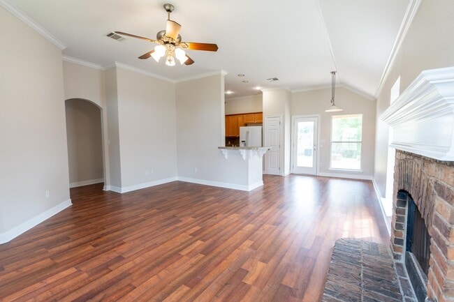 Photo - 369 Gaston Ln