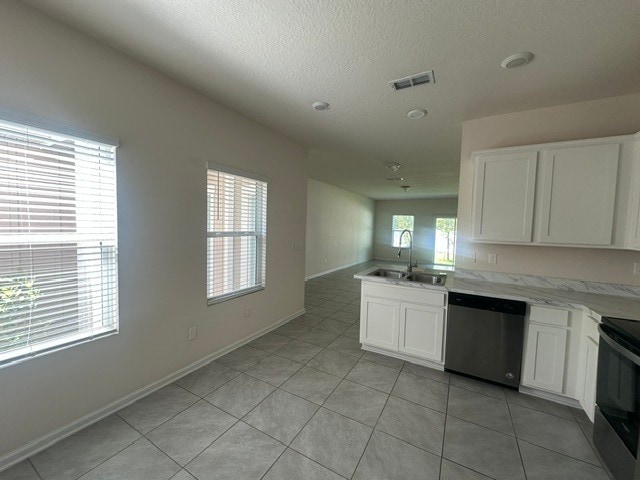Photo - Modern 3 Bedroom Townhome Near River City Marketplace