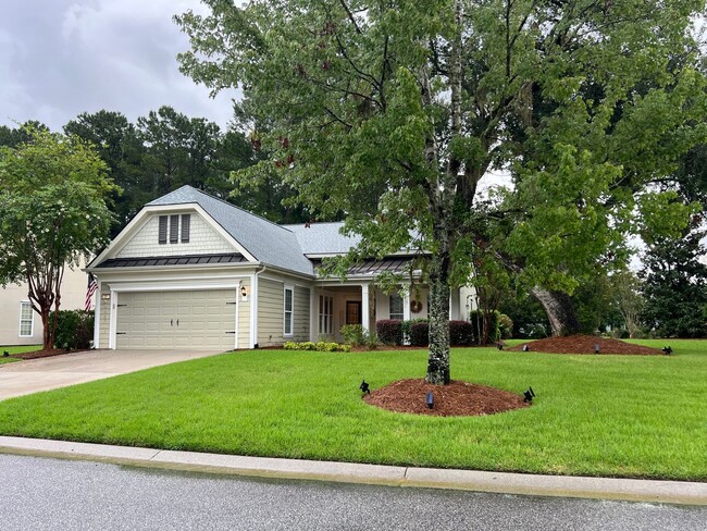 Photo - Lovely Furnished Home in The Haven