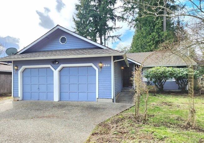 2 Bedroom / 2 Bath Home in Everett - 2 Bedroom / 2 Bath Home in Everett