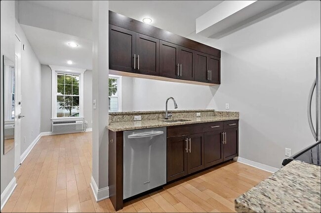 Photo - 100 Tidewater St Unit #1A