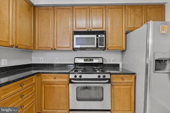 Photo - 801 S Greenbrier St Unidad 215