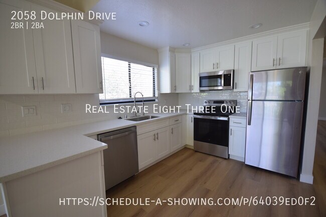 2058 Dolphin Dr