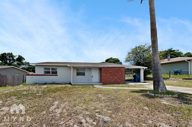 Building Photo - 7088 Spring Hill Dr