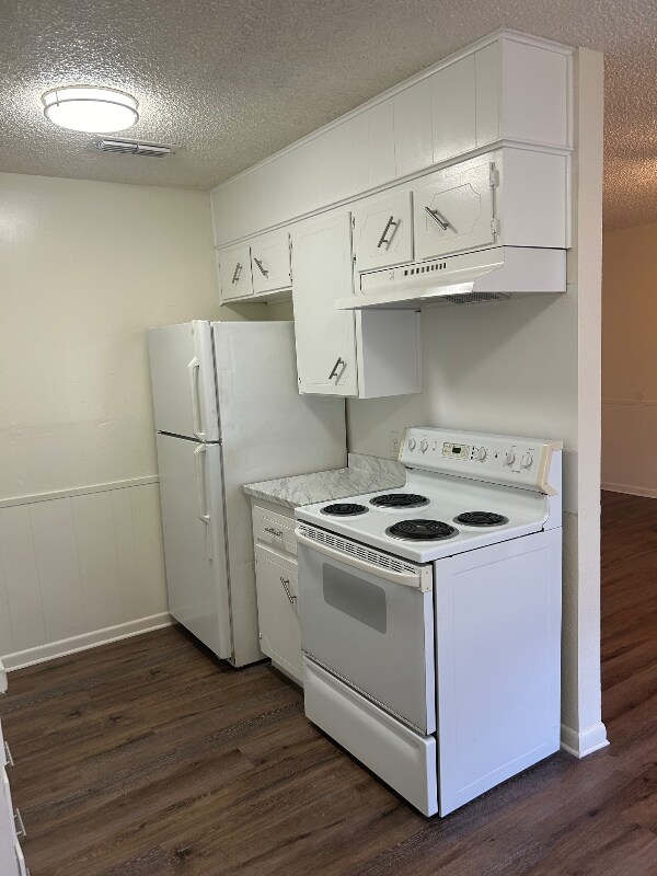 Photo - 1702 Kirk Ave Unidad 102