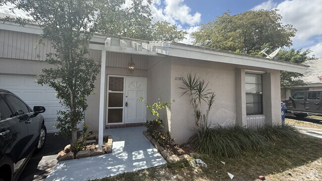 Building Photo - 10583 La Placida Dr Rental