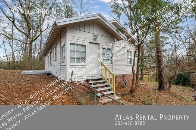 Photo - 490 Alden Rd NE