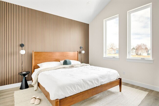 Photo - Modern 2-Bedroom, 2.5-Bath Townhome in Wes...