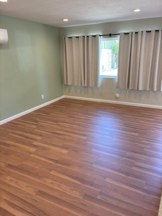 139 S Solana Dr Unit 139 S. Solana Dr. Orange