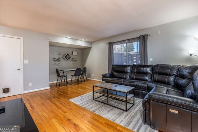 Photo - 3501 Roswell Rd NE Condo Unit 103