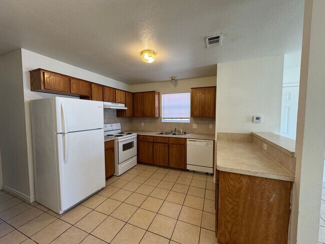 Photo - 1909 Monte Carlo Ln Unit D