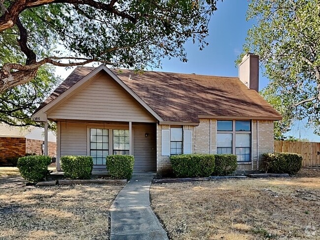 Building Photo - 1386 Southridge Dr Rental