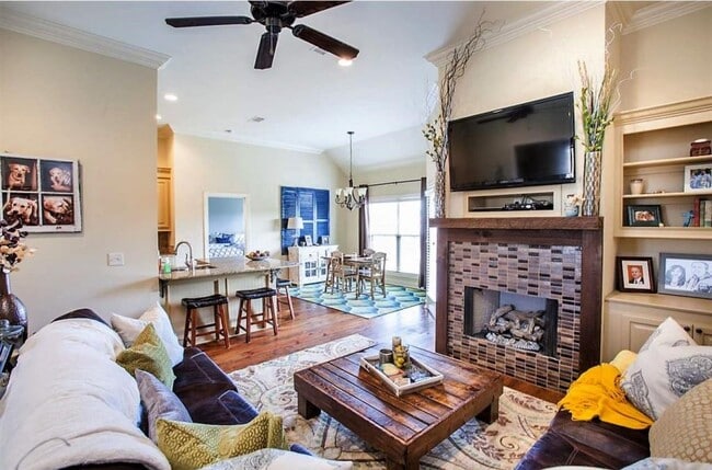 Photo - 109 Runner's Way