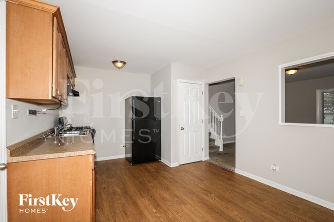 12865 W Highland Ave
