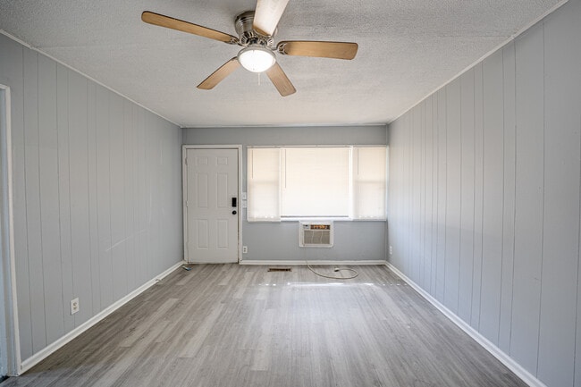 Photo - 2019 Overdene Ave