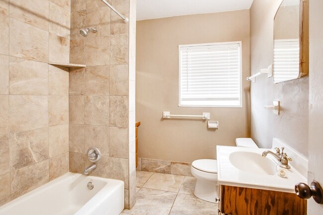 Photo - Pre Leasing for fall 2026! 3/2 in Tech Terrace!