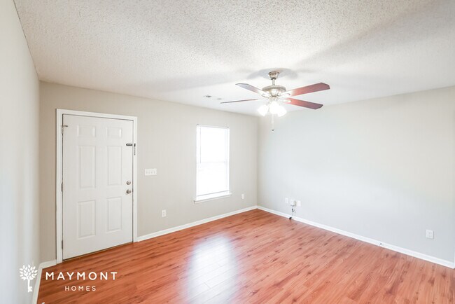 Photo - 316 24th Ave E House