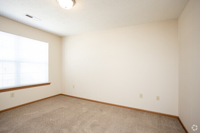 2BR, 1.5BA - 1,115 SF