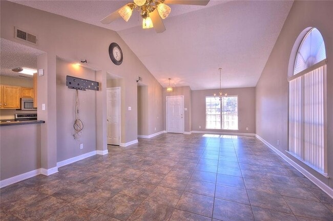 Photo - 1409 Ellingsworth Dr