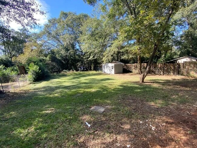 Photo - 525 W Buena Vista Ave