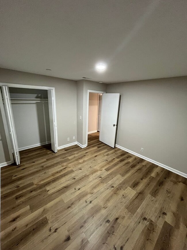 Photo - 680 Mercer Dr