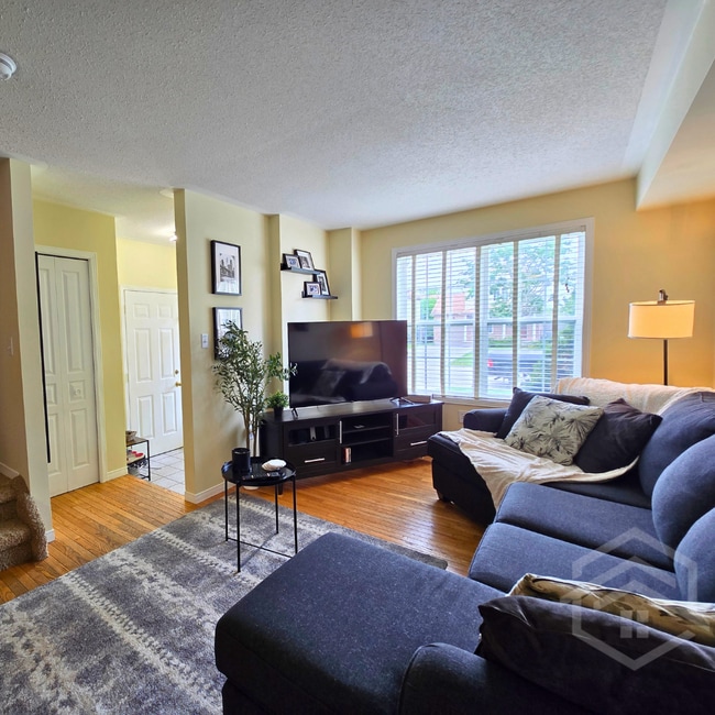 Photo - 3-Bedroom with a Fenced Yard!