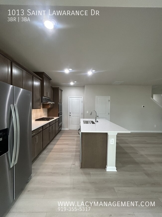 Photo - 1013 St Lawrence Dr