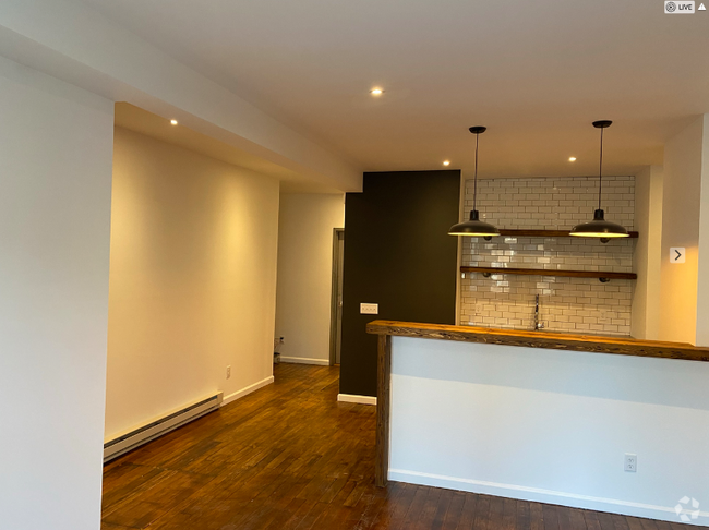 Building Photo - 249 1st St Unit 1st FL Rental