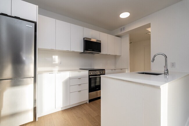 Photo - 111 Lawton Blvd Unit 704