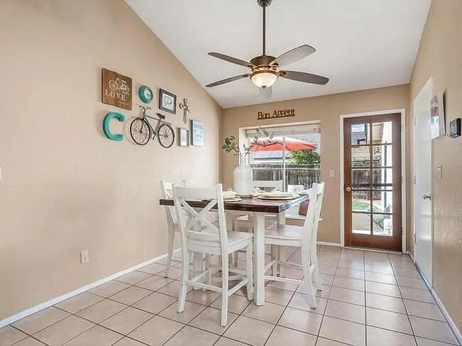 Photo - 178 N Magnolia Ave