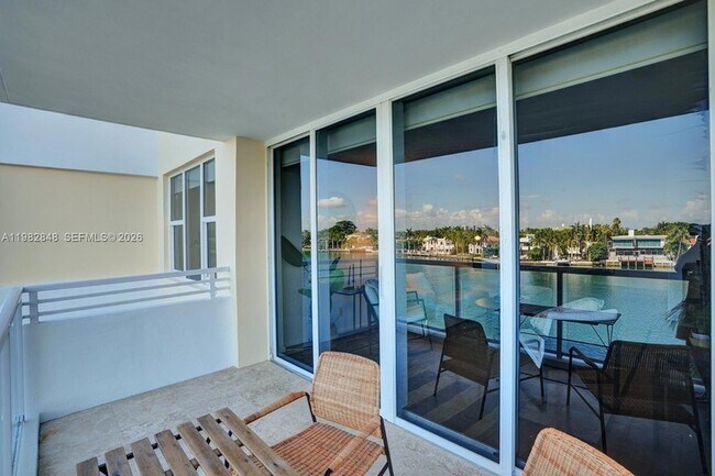 5600 Collins Ave Unit 5R