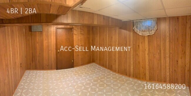 Photo - 53 Luray Ave NW