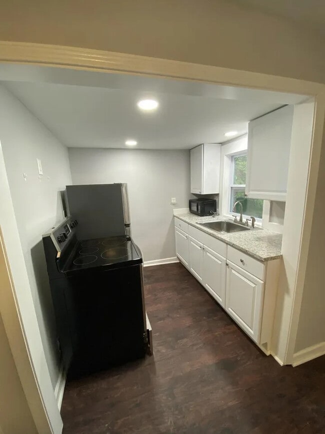 Photo - 606 Lester Rd Unit A