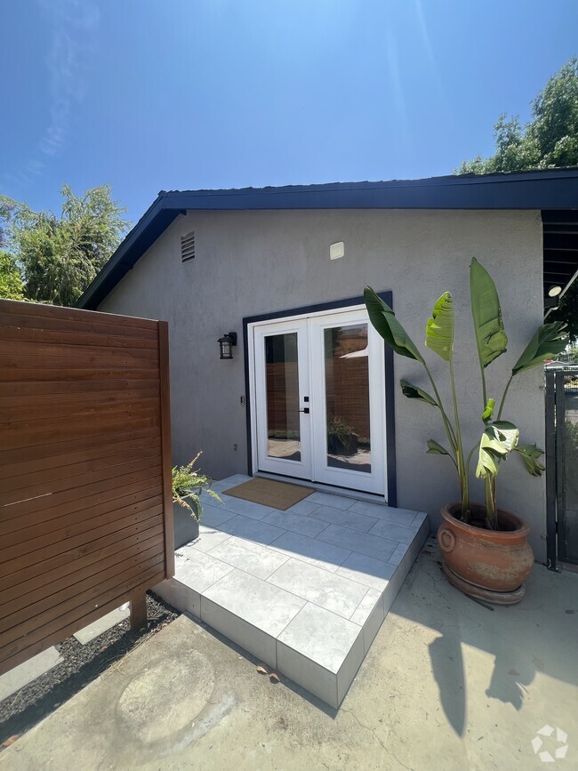 Building Photo - 3523 La Clede Ave Rental