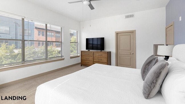 Photo - 5005 Galleria Dr Unit 1211