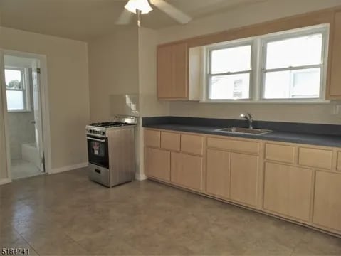 Photo - 41 E 8th St Unit 2