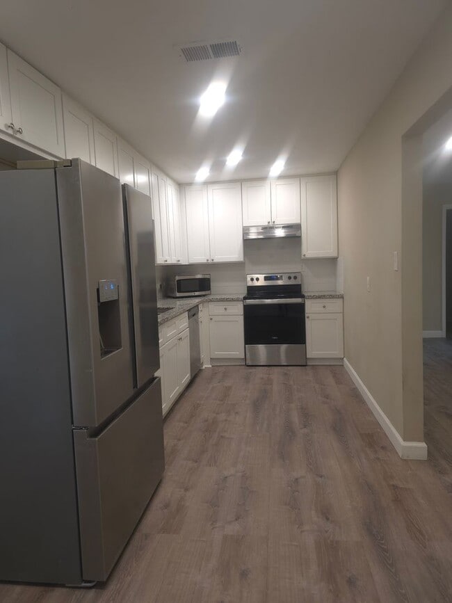 Photo - 3 Bed | 2.5 Bath Rental in North Lake Charles