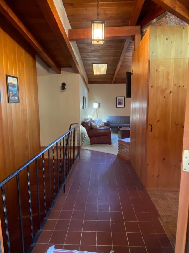 Photo - ALL UTILITIES INCLUDED! ~ 3 Bedroom 1 Bath