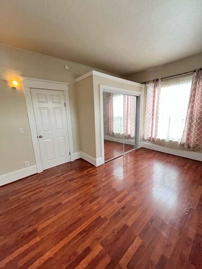 Photo - 2211 Walnut St Unit 2211 Walnut St (Main house)