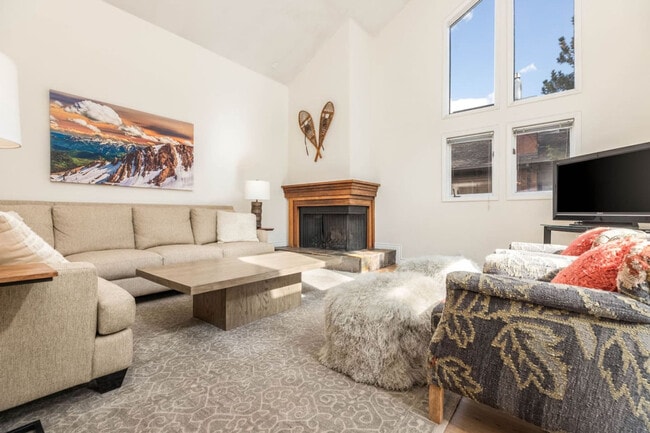 Photo - 7430 S Wasatch Blvd Unidad SI ID1597569P